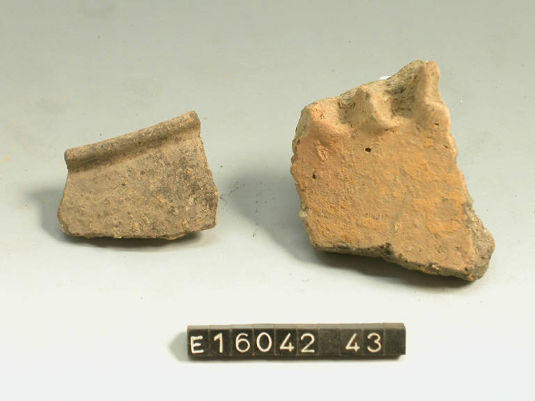 olla (frammento di) - cultura di Golasecca (secc. V/ IV a.C.)