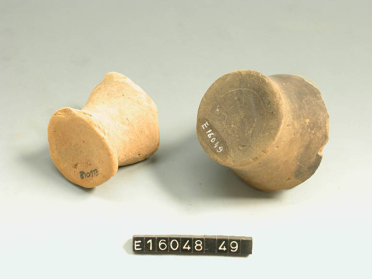 bicchiere a calice (secc. V/ IV a.C.)