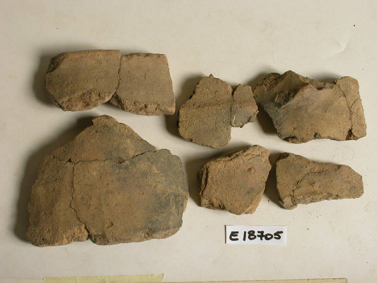 vaso biconico - Cultura di Canegrate (sec. XIII a.C.)