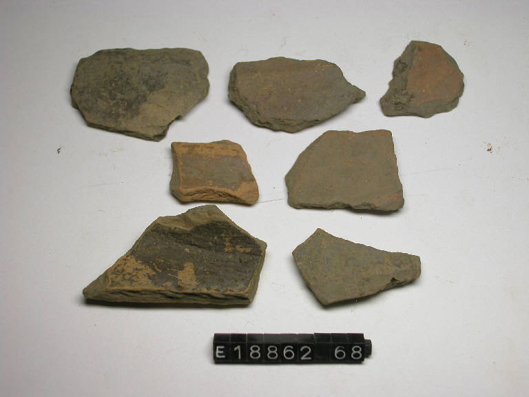 recipiente (frammento di) - cultura di Golasecca (secc. V/ IV a.C.)