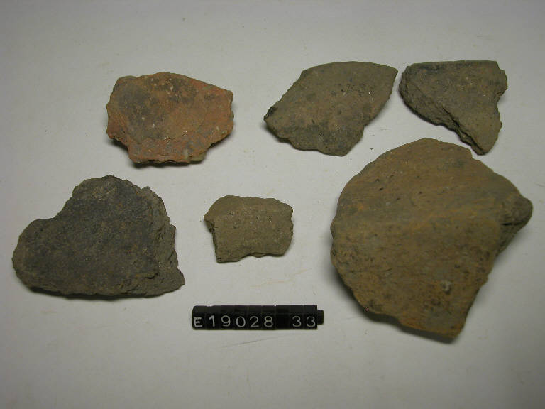 fondo - cultura di Golasecca (secc. V/ IV a.C.)