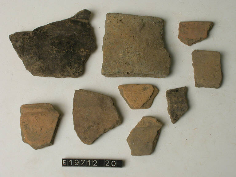 olla (frammento di) - cultura di Golasecca (secc. V/ IV a.C.)