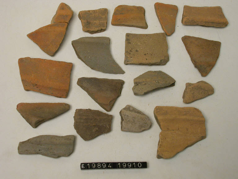 vaso (frammento di) - cultura di Golasecca (secc. V/ IV a.C.)