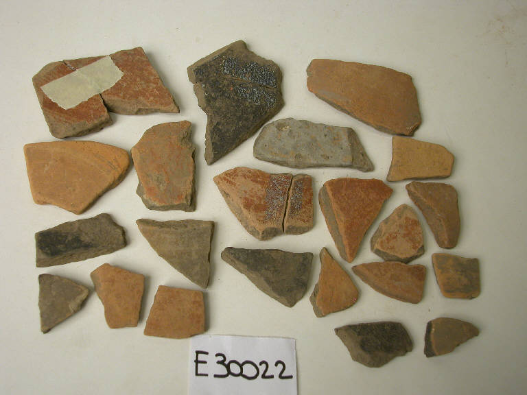 vasi (frammenti di) - cultura di Golasecca (secc. V/ IV a.C.)