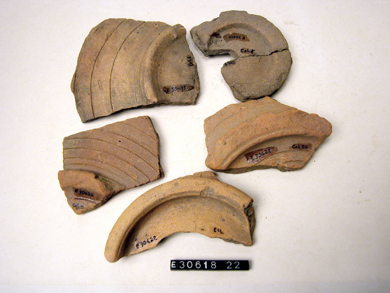 mortaio (frammento di) - cultura di Golasecca (secc. V/ IV a.C.)