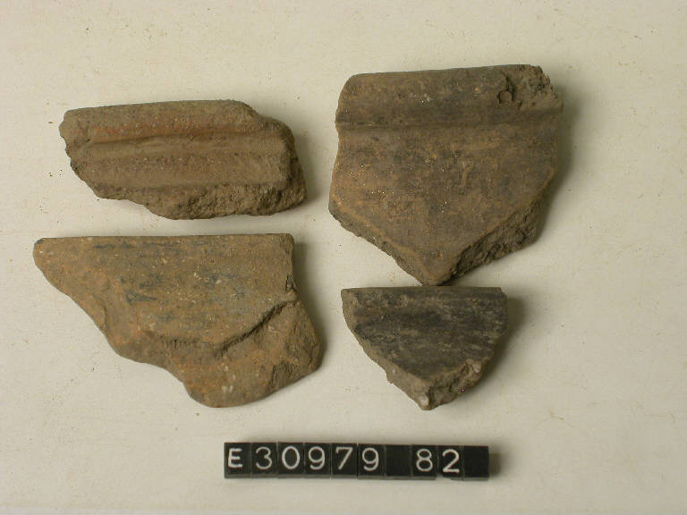 olla (frammento di) - cultura di Golasecca (secc. V/ IV a.C.)