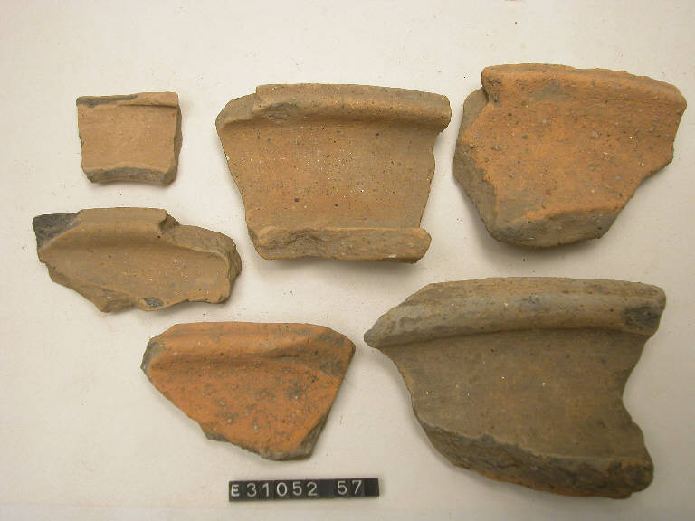 dolio (frammento di) - cultura di Golasecca (secc. V/ IV a.C.)