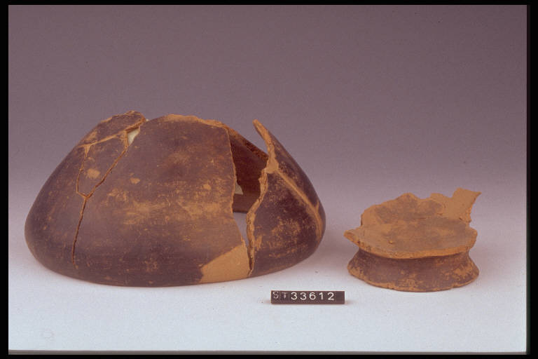 ciotola troncoconica - cultura di Golasecca (fine/inizio secc. VI/ V a.C.)