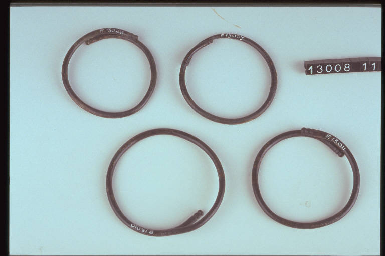 armilla - cultura di Golasecca (secc. V/ IV a.C.)