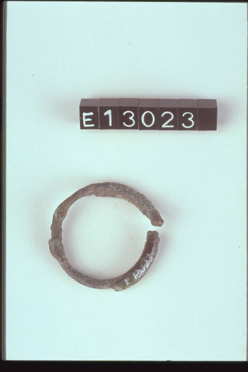 anello - cultura di Golasecca (secc. X/ IV a.C.)