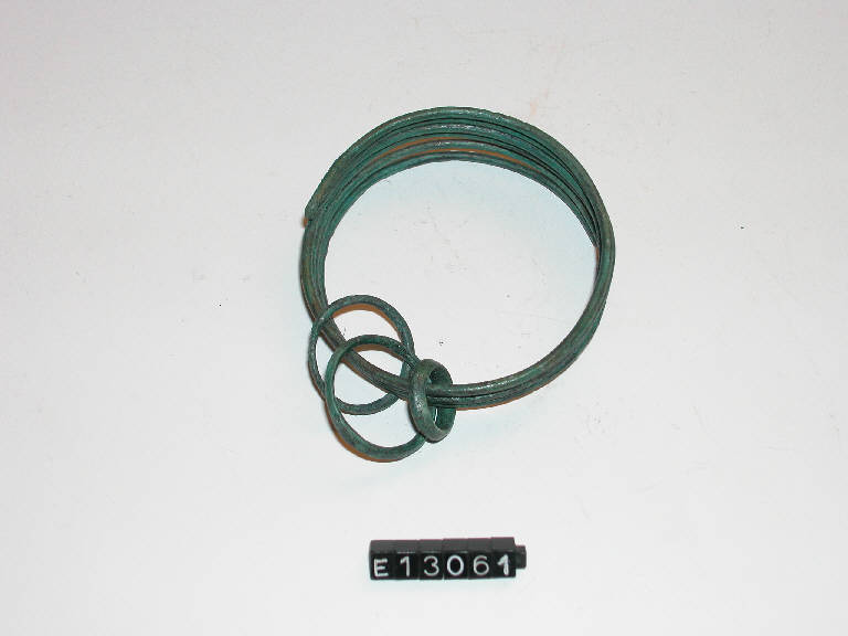 orecchino - cultura di Golasecca (sec. IX a.C.)