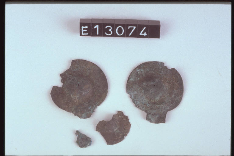 pendaglio a bulla - cultura di Golasecca (sec. IX a.C.)