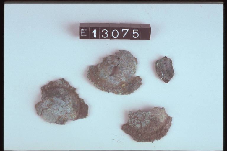 pendaglio a bulla - cultura di Golasecca (sec. IX a.C.)