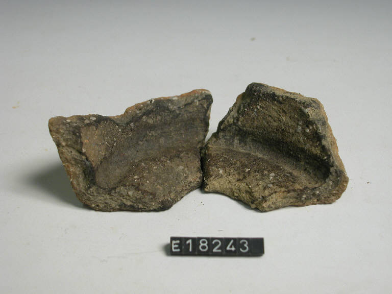 fondo piatto - Cultura di Golasecca (secc. V/ IV a.C.)