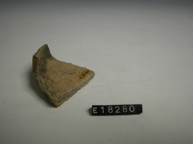 fondo piatto - Cultura di Golasecca (secc. V/ IV a.C.)