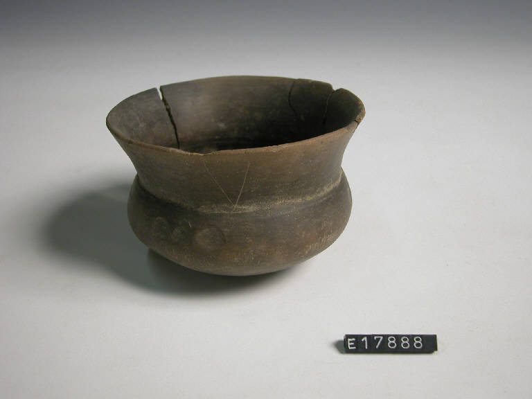 bicchiere carenato - Cultura di Golasecca (secc. VI/ V a.C.)