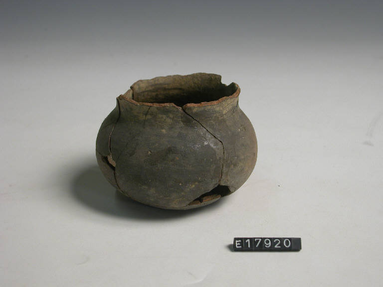 bicchiere globulare - Cultura di Golasecca (secc. V/ IV a.C.)