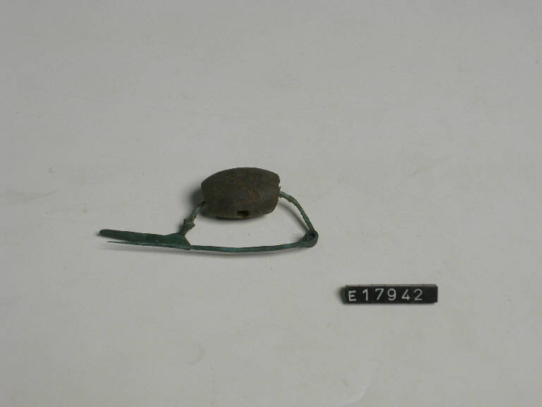 fibula ad arco composito - Cultura di Golasecca (sec. VII a.C.)