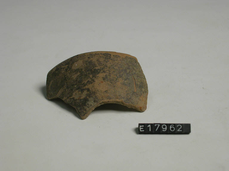 bicchiere carenato - Cultura di Golasecca (seconda metà secc. VI/ V a.C.)