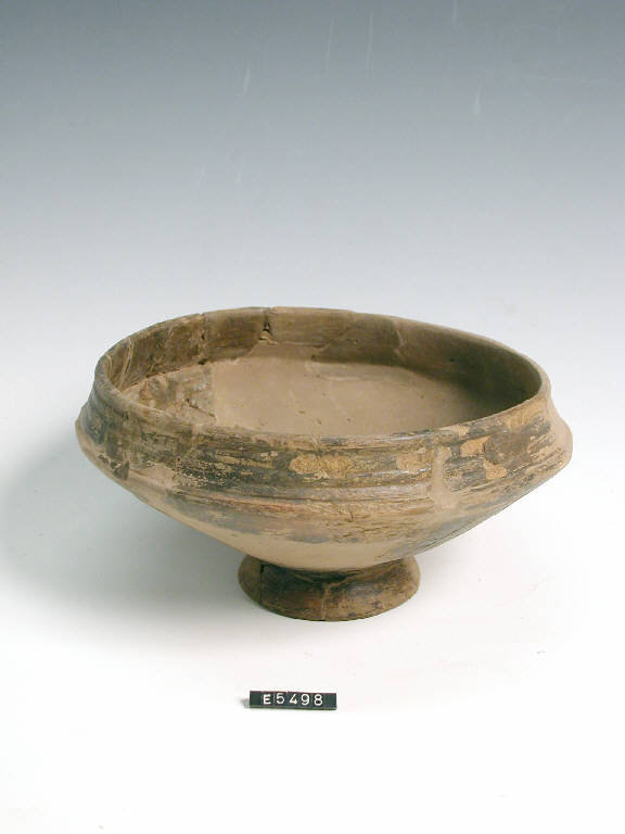 coppa troncoconica - cultura di Golasecca (secc. VI/ V a.C.)