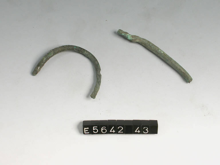 fibula ad arco semplice - cultura di Golasecca (sec. X a.C.)