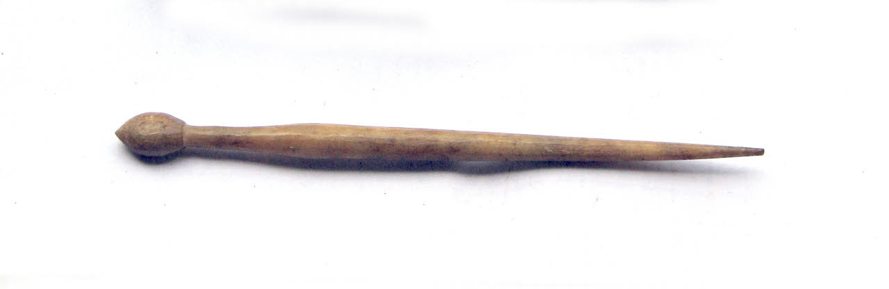 spillone (seconda metà sec. IV)