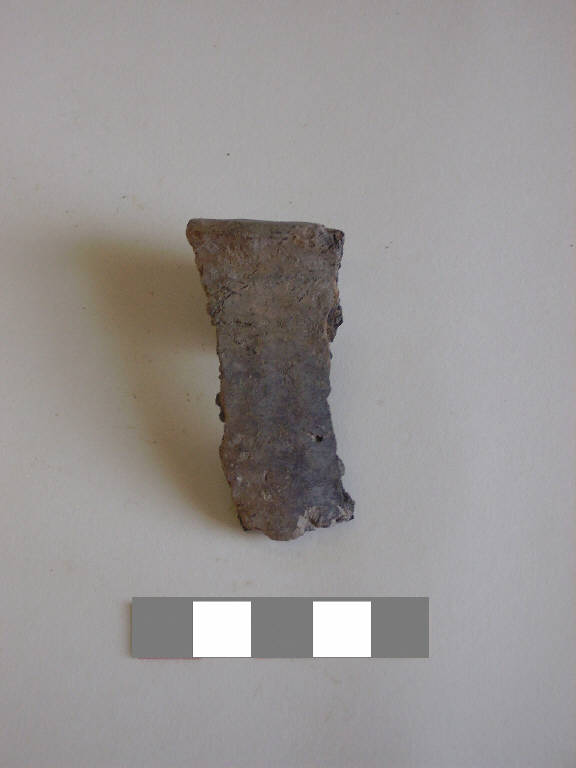 vaso troncoconico/forma parzialmente ricostruibile - ambito paleoveneto (sec. VIII a.C.)