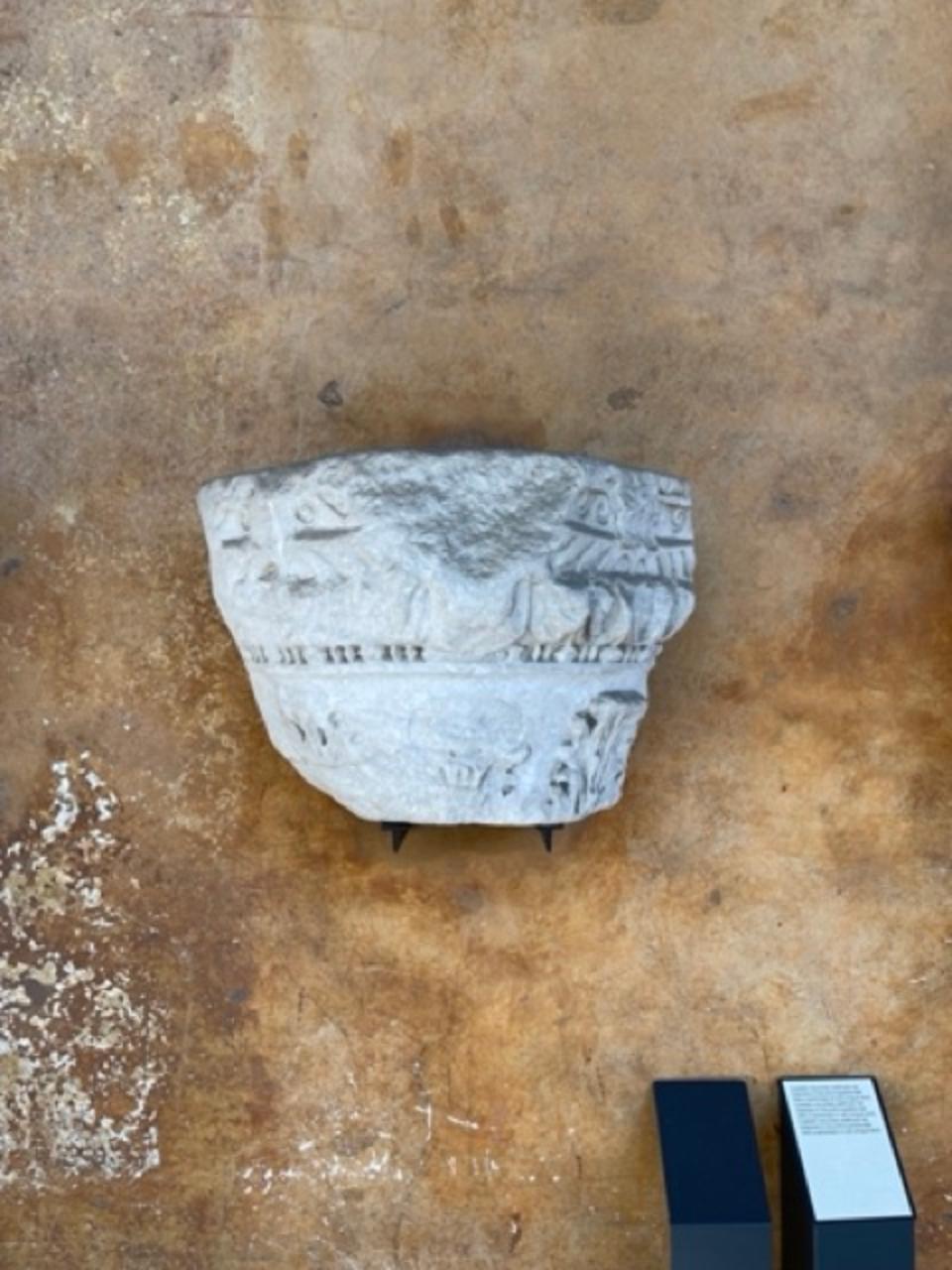 Capitello composito (prima metà sec. I)