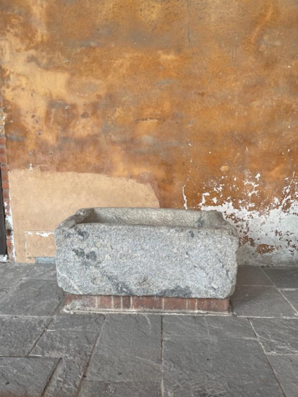 Sarcofago a cassa (sec. II)