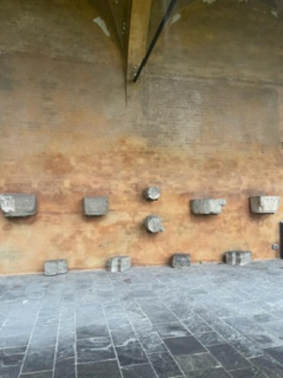 Reperti provenienti dalla ex chiesa di San Giovanni in Borgo (sec. XII)