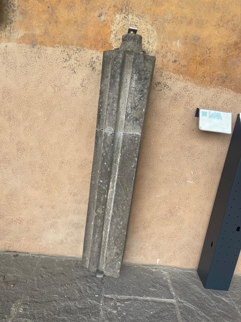 Pilastrino angolare di recinzione (secc. IX/ X)