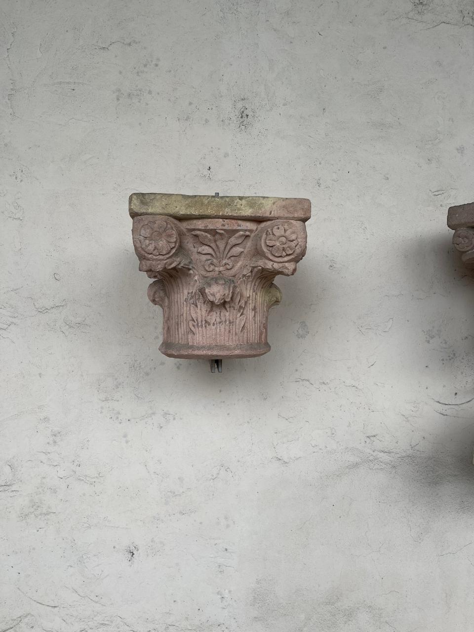 Capitello rinascimentale a fogliami (sec. XV)