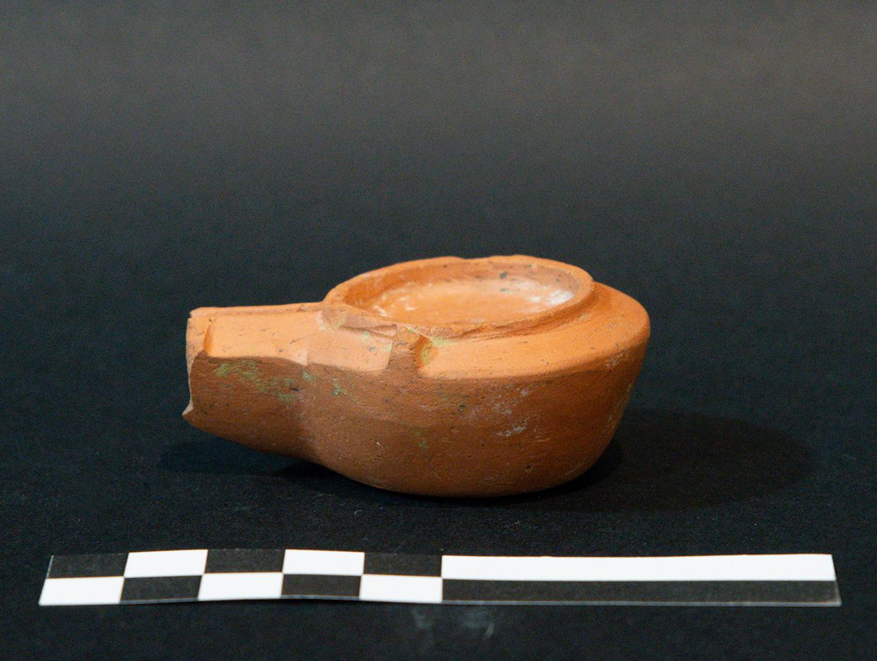 lucerna, Firmalampen - a canale aperto Loeschcke X - età romana (età romana imperiale)