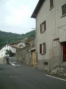 Canonica (ex) (casa) - Malegno (BS) 
