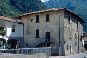 Corpo annesso a torre Beccagutti (canonica) - Esine (BS) 