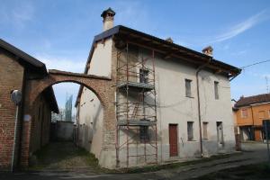 Casa del sec. XV (casa) - Villanterio (PV) 
