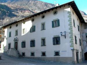 Casa Parrocchiale di Grosotto (casa) - Grosotto (SO) 