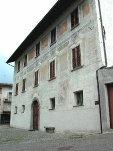 Palazzo Valenti (casa) - Talamona (SO) 